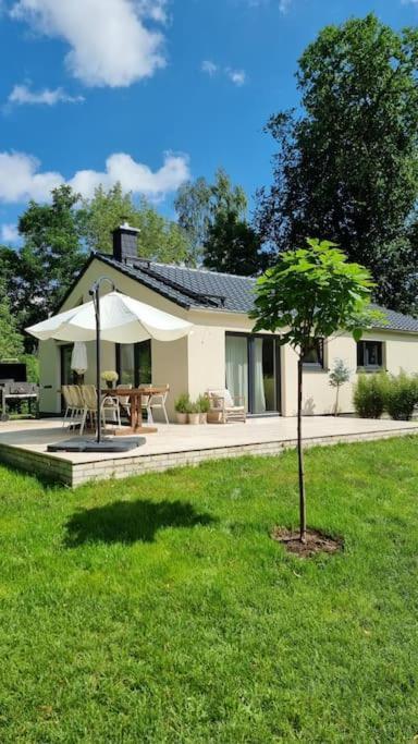 Haus Am Waldrand Und In Seenaehe Lehnin Eksteriør billede